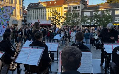 Berliner Platz im Big-Band-Fieber – Lange Nacht der Kunst 2025
